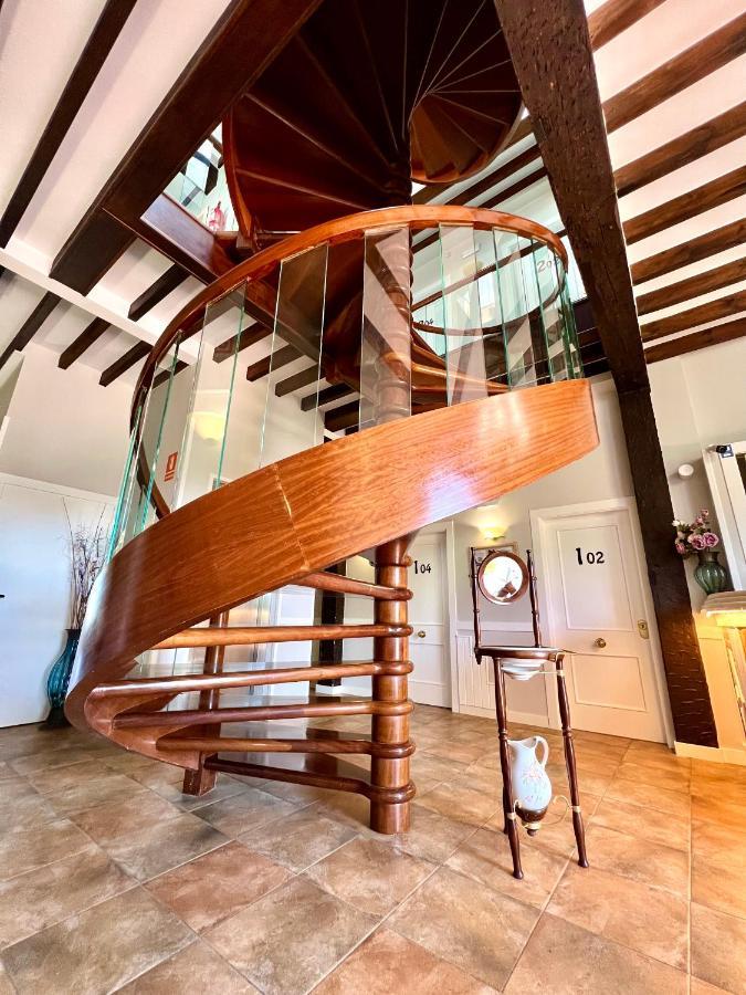 Hotel Villa Maria Revilla De Camargo المظهر الخارجي الصورة